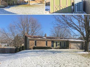 8110 Hearthway Ave, Jenison, MI 49428
