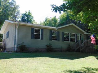 790 Mangum Rd, Marquette, MI 49855