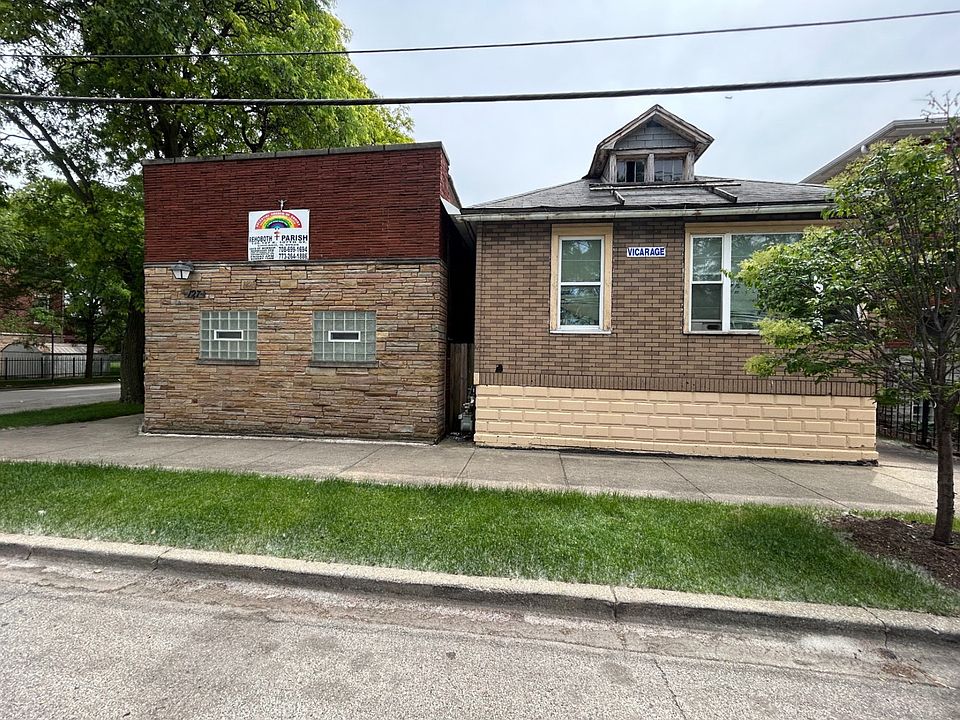 1st image of 127 E 107th St