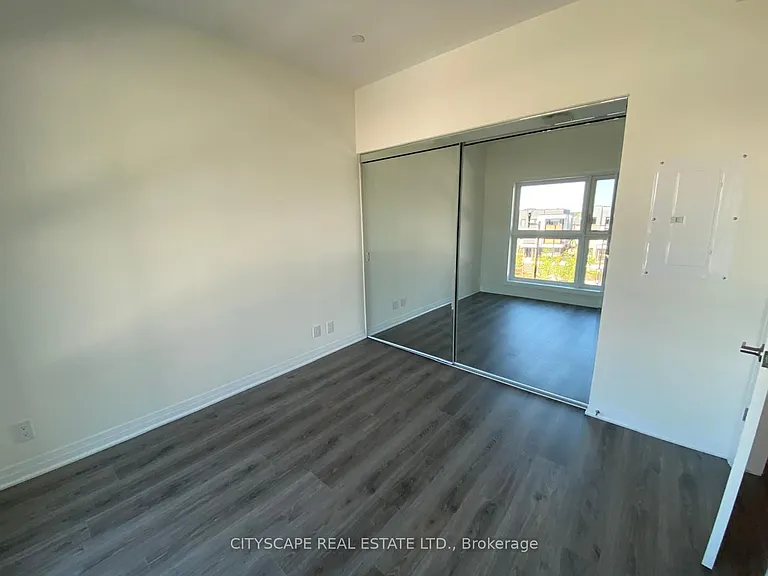 128 Grovewood Cmn — Photo 6