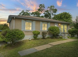 813 Perry Dr, Springfield, TN 37172