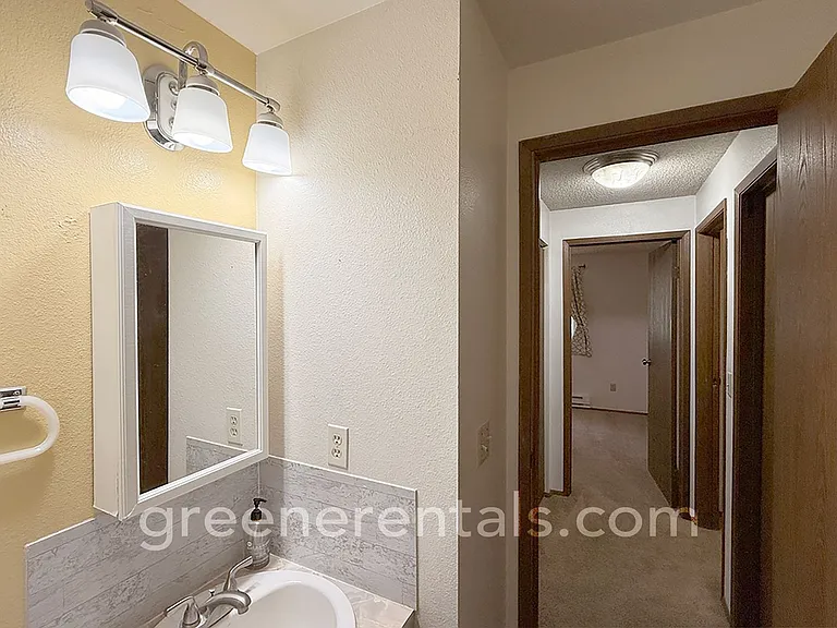 7625 Trails End Dr SE — Photo 13