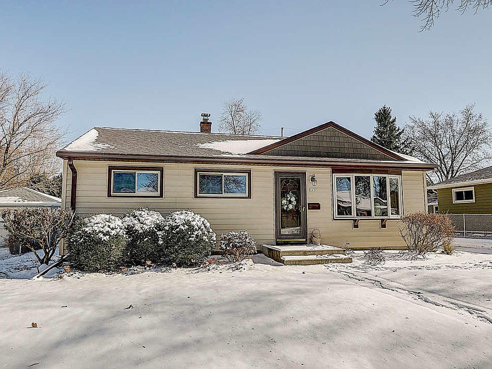 1st image of 343 Greenmeadow Dr