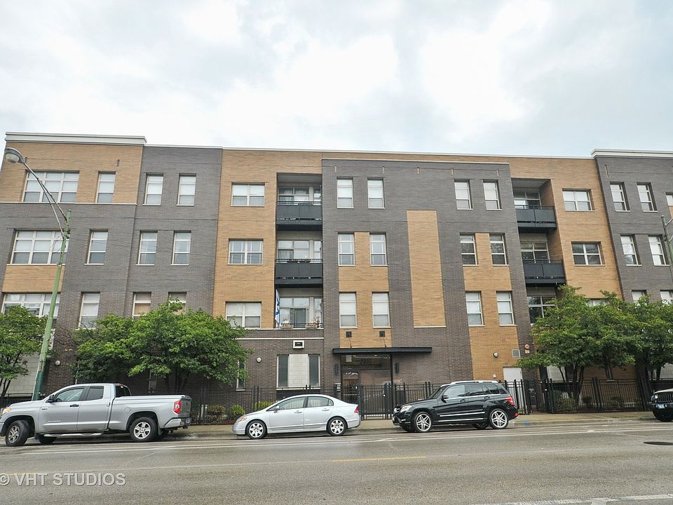 1st image of 2951 N Clybourn Ave Unit 303