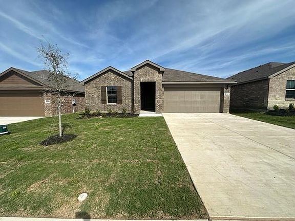 512 Derby Lane - D.R. Horton''s Kingston floorplan, elevation A - All Home and community information, including pricing, included features, terms, availability and amenities, are subject to change at any time without notice or obligation. All Drawings, pictures, photographs, video, square footages, floor plans, elevations, features, colors and sizes are approximate for illustration purposes only and will vary from the homes as built.