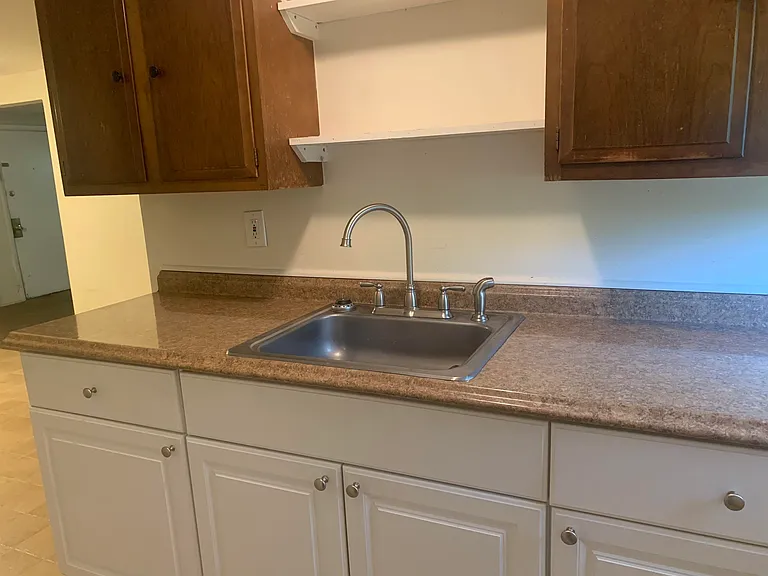 354A Main St #8 — Photo 7