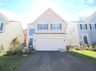 16067 Standing Eagle Ct, Woodbridge, VA 22191