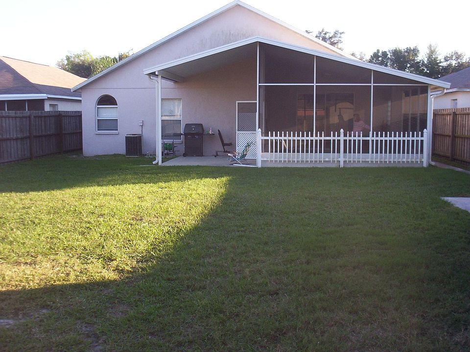 2nd image of 216 Chardonnay Pl