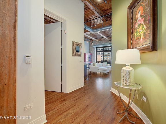 3rd image of 770 W Gladys Ave APT 504