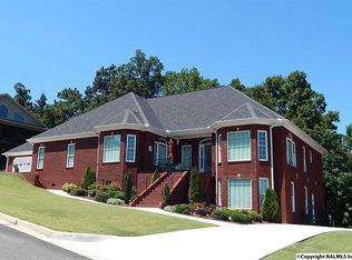 3044 Waterfront St, Guntersville, AL 35976