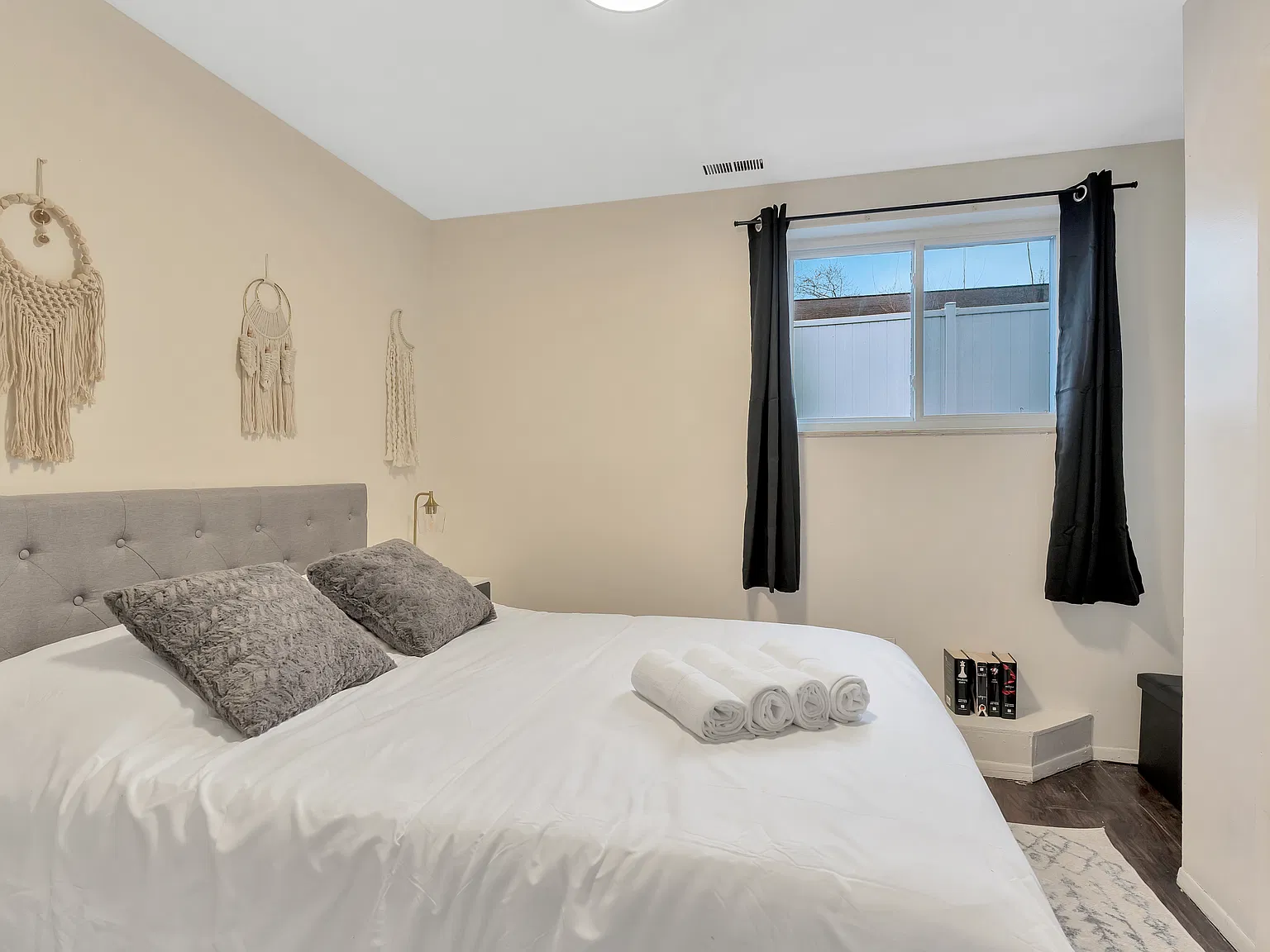 Studio, 600 sqft, $1,099 — Photo 4
