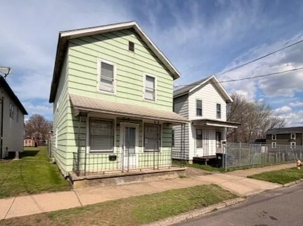 385 Vaughn St, Luzerne, PA 18709