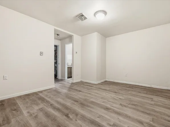 3617 Lincoln Terrace image 20 of 30