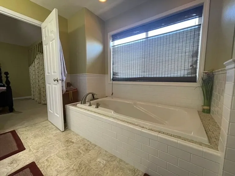 5534 NW 164th Ave — Photo 21