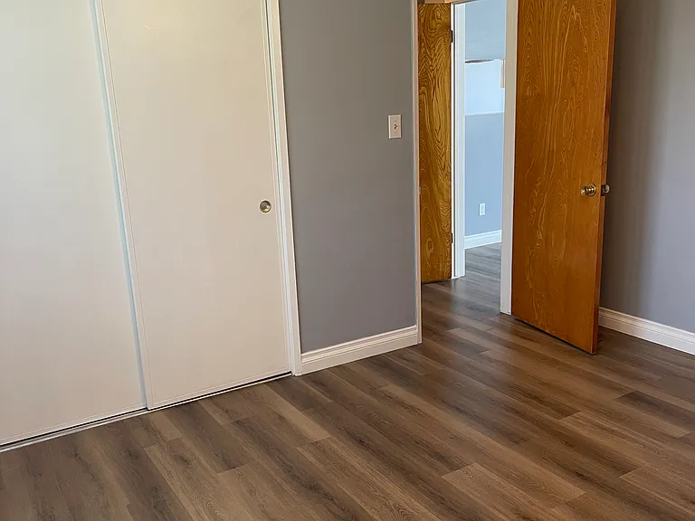 220 E Sierra Madre Blvd — Photo 9