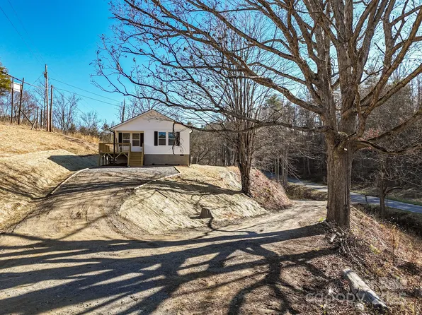 701 Old Mars Hill Hwy, Weaverville, NC 28787