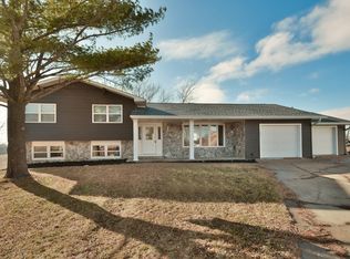 137 Hillside Dr, Minden, IA 51553