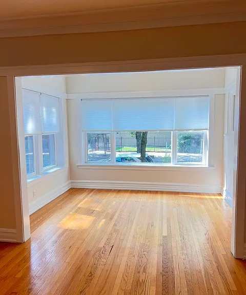 936 W Agatite Ave #1FE — Photo 1