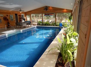 1020 Pinetop Ln, Cantonment, FL 32533