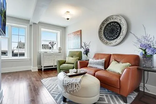 Townhouse Apartments Photo 1