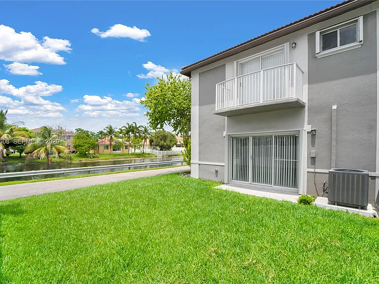 2802 SW 128th Way — Photo 28