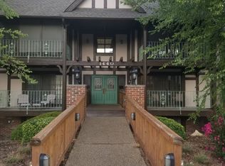 1440 Heritage Lndg APT 305, Saint Charles, MO 63303