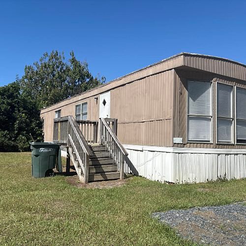 1st image of 115 Hidden Pine Ln