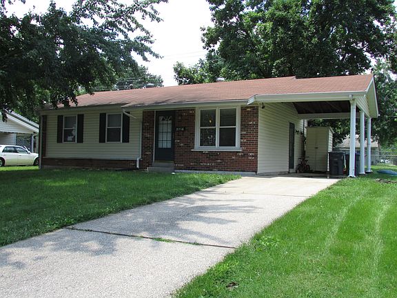 2nd image of 407 Eastbrook Ln