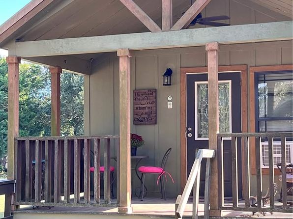 (undisclosed Address)