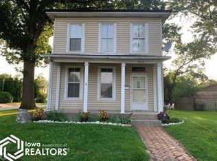 1217 Summer St, Burlington, IA 52601