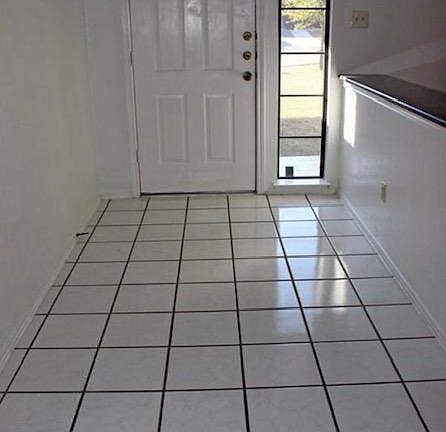 2nd image of 404 Bowen Cir