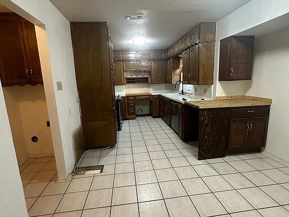 5th image of 5605 Smouldering Wood Ct