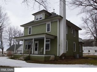 10251 E 250th St, Kenyon, MN 55946