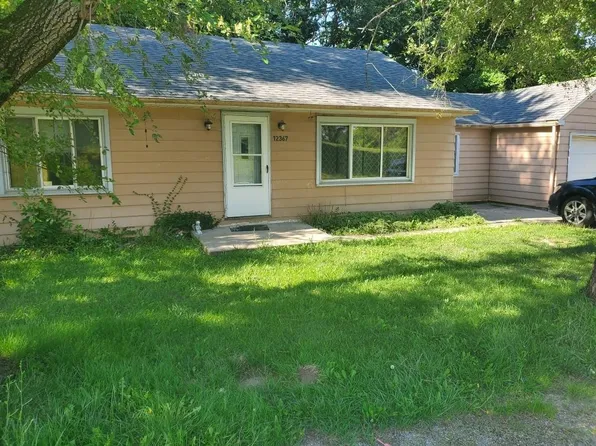 12367 North St, Dillsboro, IN 47018