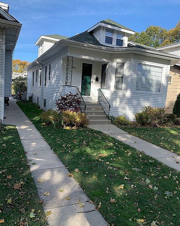 1st image of 5702 W Wilson Ave #H
