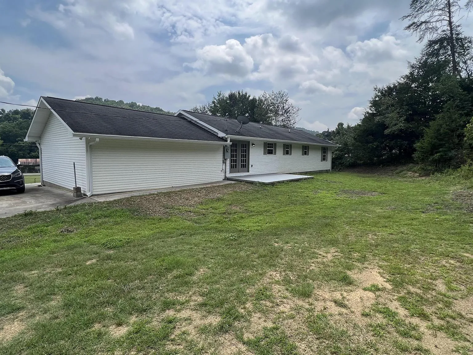 1316 Hinds Creek Rd — Photo 2