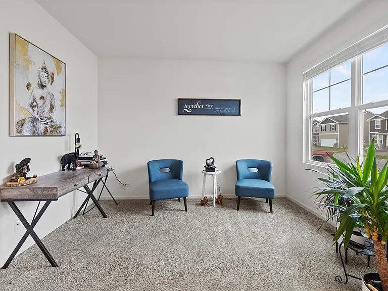 1596 Dublin Dr — Photo 3