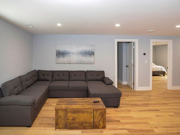 4th image of 27 Blackwood Ave #Id1245883p