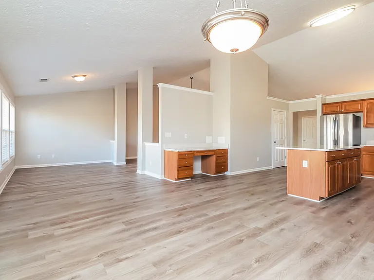 1016 Harbor View Ln — Photo 7