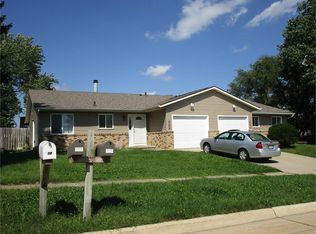 422-424 Heritage Rd, Cedar Falls, IA 50613