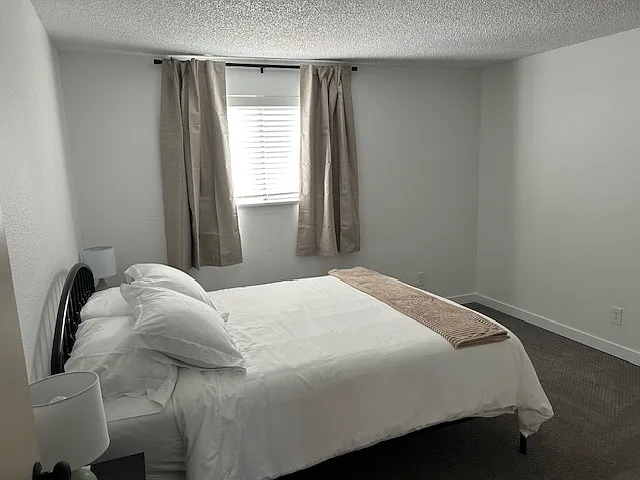 Bedroom with Queen Bed