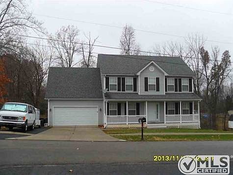 1st image of 517 James Ct