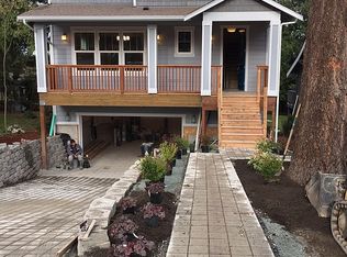 2530 NE 94th St, Seattle, WA 98115