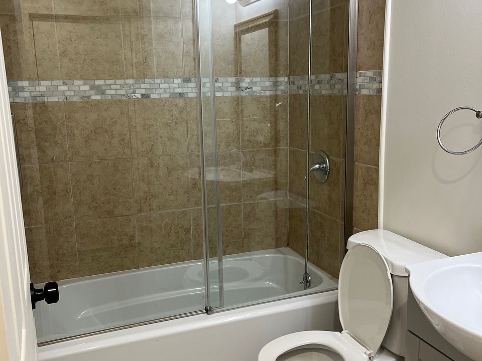 2nd image of 25262 Pacifica Ave