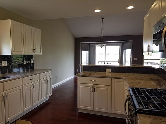3rd image of 400 Golf Villa Dr #1