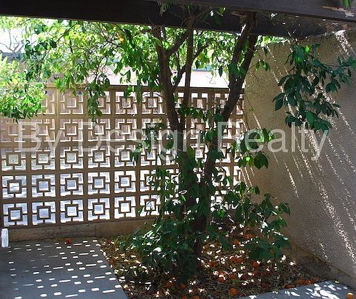 2nd image of 3557 E Flower St