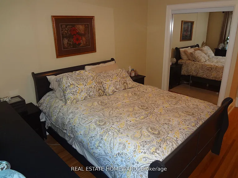21 Love Cres #MAIN FLOOR — Photo 27