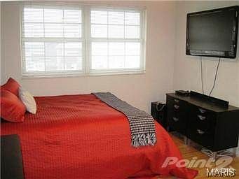 4th image of 167 Cumberland Park Ct