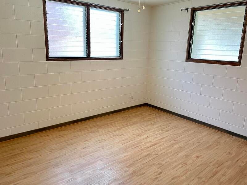 2nd image of 2007 Citron St #C
