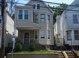 15 Highland Ave, Newark, NJ 07104